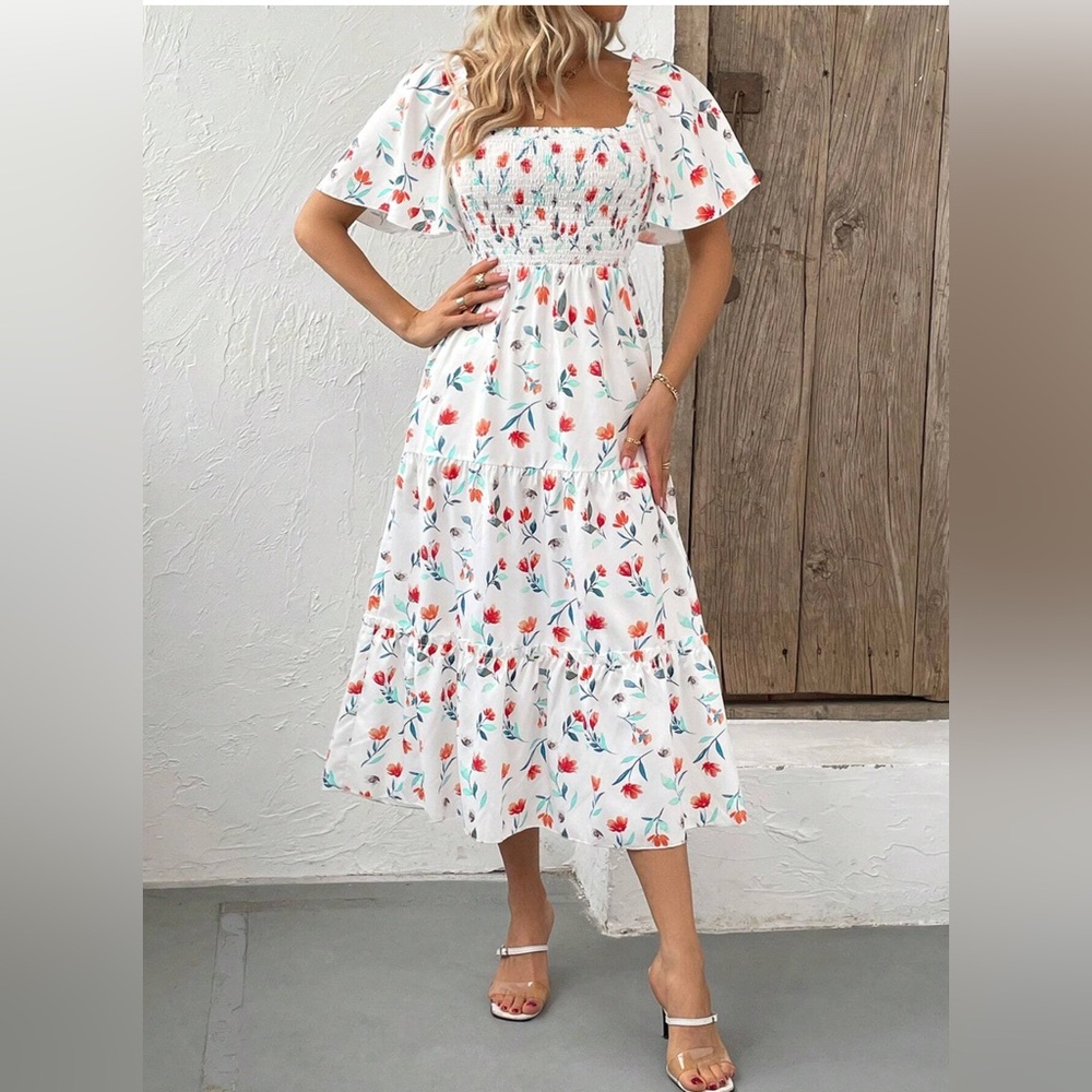 Boho Floral Print Square Neck Butterfly Sleeve Ruffle Hem Dress - Picture 5 of 9